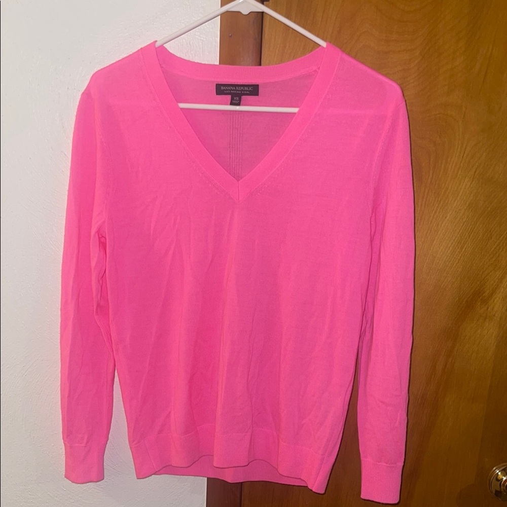 Banana Republic NWOT  Bubblegum Pink Sweater 100% Merino Wool size XS